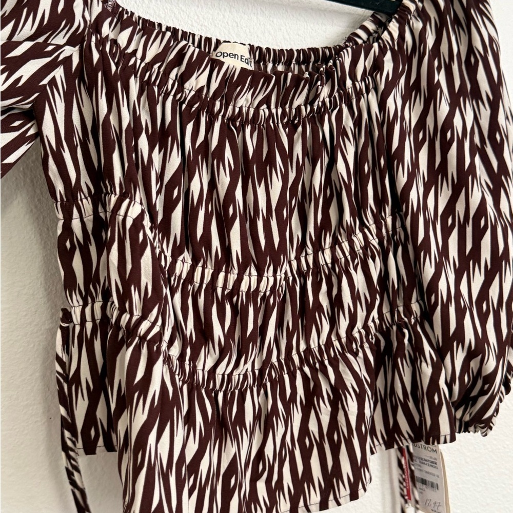 Open edit Chic Smocked Brown and White Blouse - Picture 3 of 6